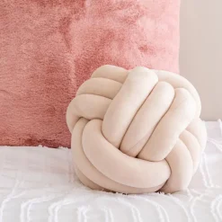Coussin noeud 40cm creme