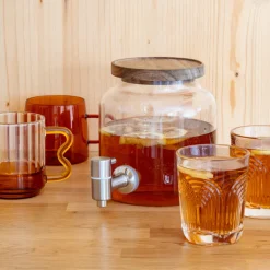 Distributeur en verre et acacia