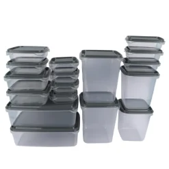 Lot de 17 boites alimentaires