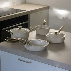 Poele en forme de fleur dahlia